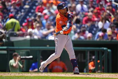 WATCH: Astros’ Yuli Gurriel Hits Home Run Against Nationals on Sunday