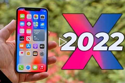 iPhone X in 2022 - worth it? (Review)