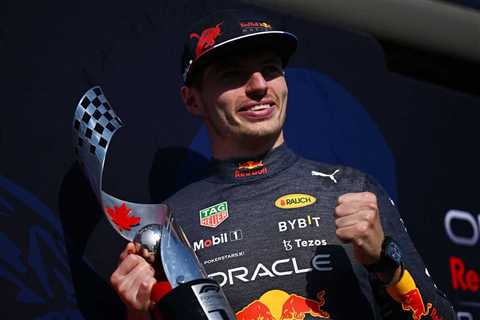  “Proper racing, proper pushing” – Max Verstappen discloses key to keeping Carlos Sainz behind..