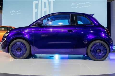 Fiat Plans for 2024 500e In U.S. Are Expensive and Experimental