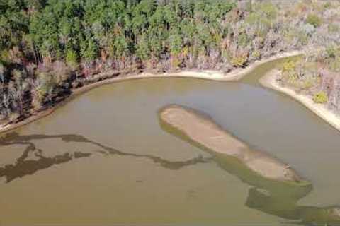 Drone footage of Marion Ferry boat ramp on Sam Rayburn Lake. lake level 6.35 ft below pool