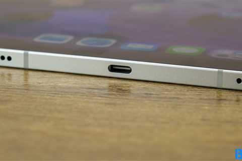 India joins the EU in mandating USB-C for mobile devices by 2025