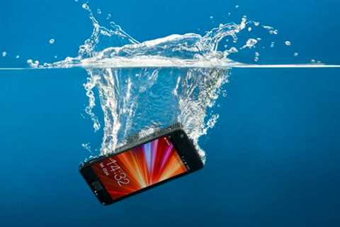 8 Best Waterproof Cell Phone Cases