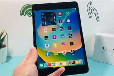 iPad Mini 5 Worth It in 2023? (Review)