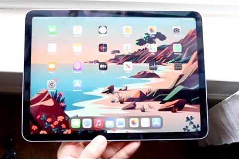 iPad Air 4 Generation In LATE 2023! (Still Worth Buying?)