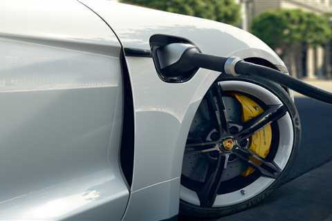 Porsche 400-kw charging, Tesla range complaints, Lordstown and Karma: Today’s Car News