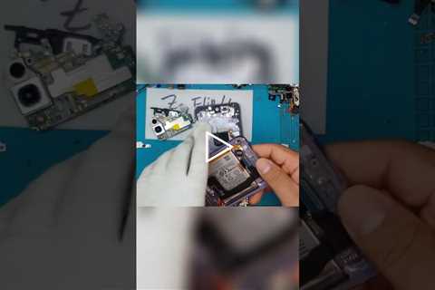 Z Flip 4 Deal: Color Trade Off Worth It [GALAXY Z FLIP 4] | Sydney CBD Repair