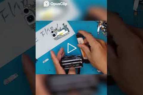 Samsung's Compact Battery & Display: A Closer Look [Z FLIP 4] | Sydney CBD Repair