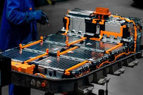 Understanding the Costs of Replacing an Electric Car Battery